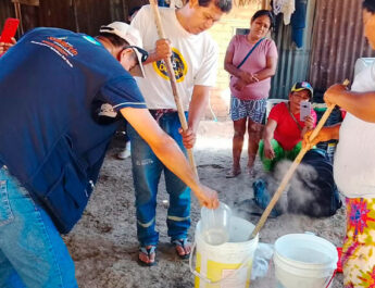 ​SAN MARTÍN: PRODUCTORES CACAOTEROS DE SANTA CRUZ ELABORAN BIOFERTILIZANTE MINERALIZADO PARA MEJORAR SUS CULTIVOS
